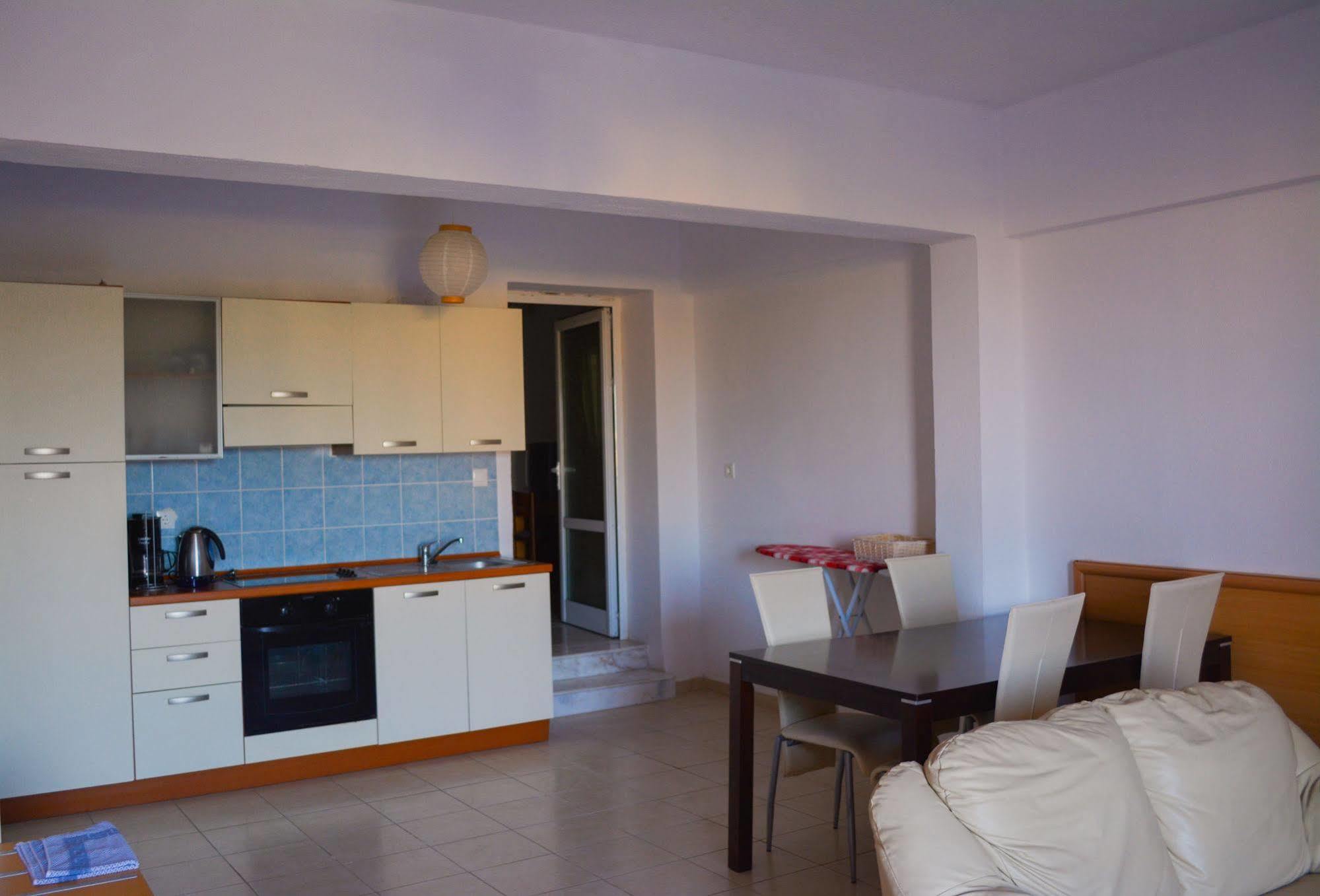 Aparthotel Mon Repos 2*